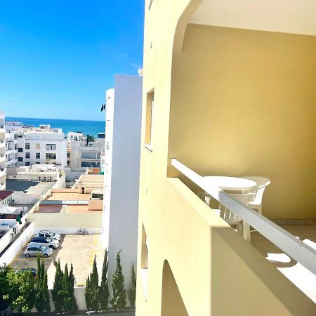 Apartamento Millenium Vista Mar- 2 Passos Da Praia กัวเตย์รา ภายนอก รูปภาพ