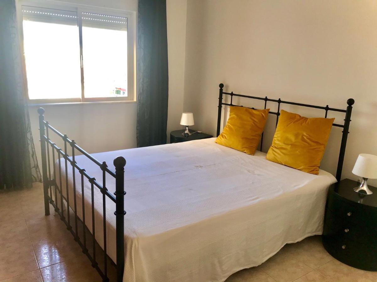 Apartamento Millenium Vista Mar- 2 Passos Da Praia กัวเตย์รา ภายนอก รูปภาพ