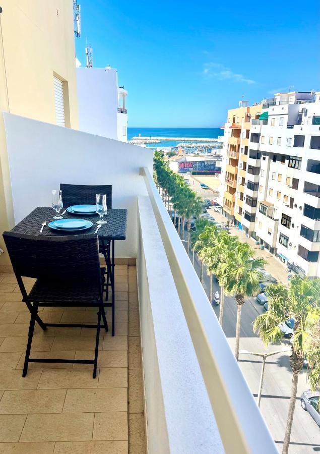 Apartamento Millenium Vista Mar- 2 Passos Da Praia กัวเตย์รา ภายนอก รูปภาพ