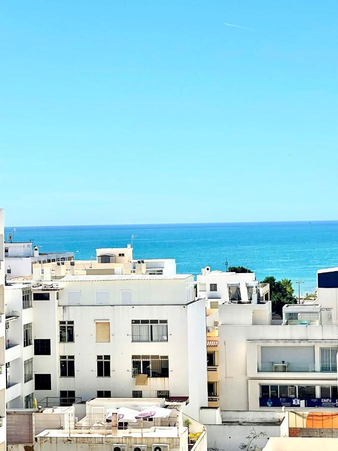 Apartamento Millenium Vista Mar- 2 Passos Da Praia กัวเตย์รา ภายนอก รูปภาพ